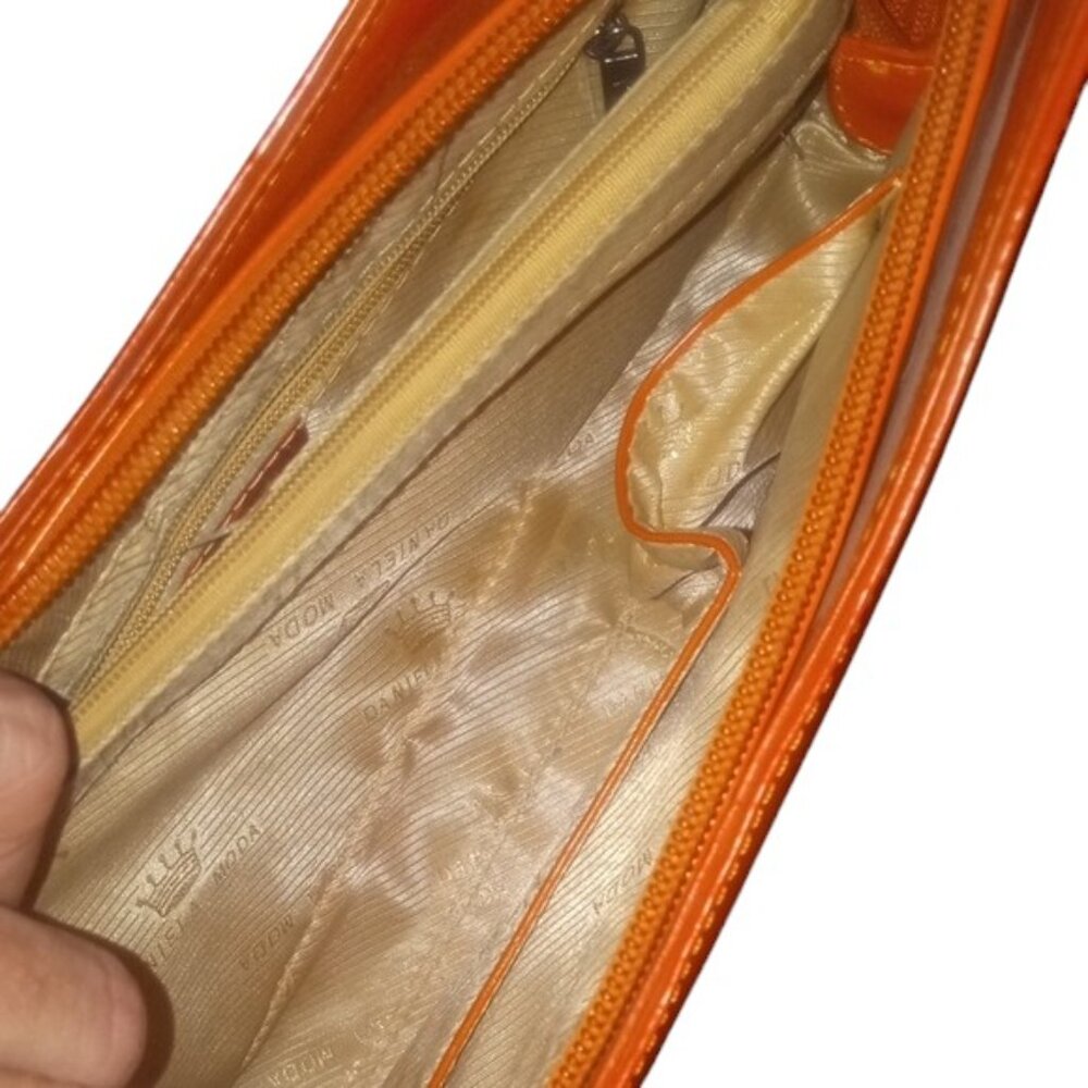 Daniela Moda Italian Leather orange shoulder bag | GUC - Picture 9 of 12
